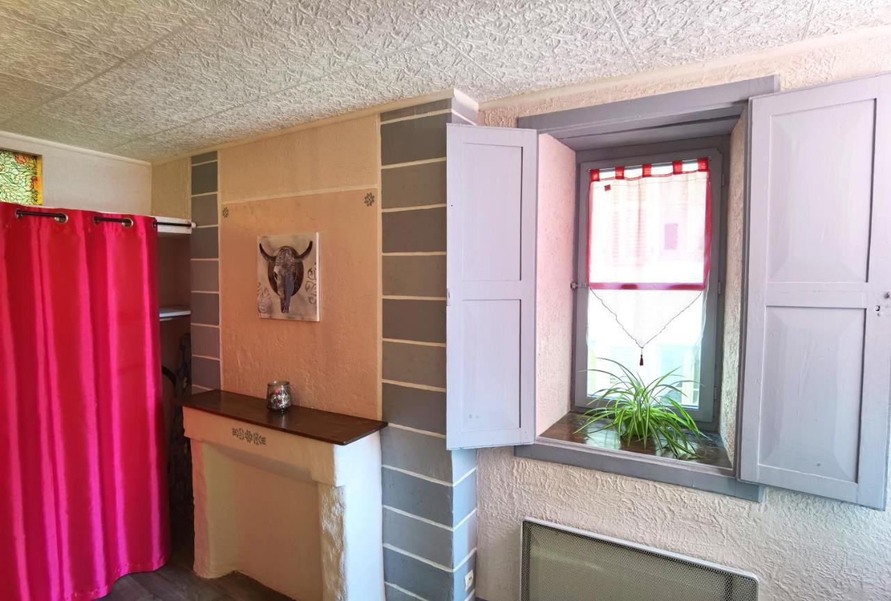 Appartement T1 Bis Quartier Du Chateau De Pau Bagian luar foto